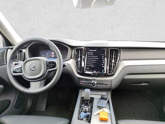 Volvo  Recharge Plug-In Hybrid AWD T8 Ultimate Bright 360Grad Kamera